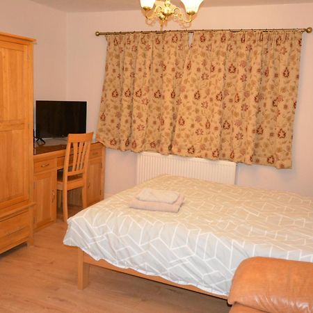 Large Ensuite Room อ็อกซ์ฟอร์ด ภายนอก รูปภาพ