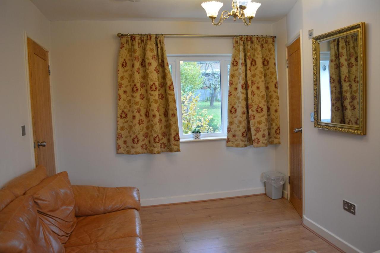 Large Ensuite Room อ็อกซ์ฟอร์ด ภายนอก รูปภาพ