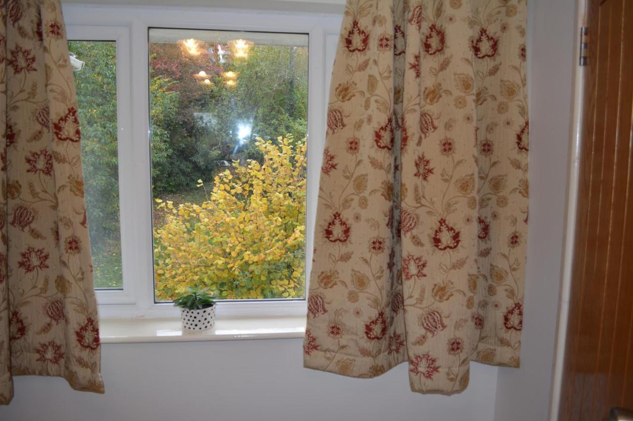 Large Ensuite Room อ็อกซ์ฟอร์ด ภายนอก รูปภาพ